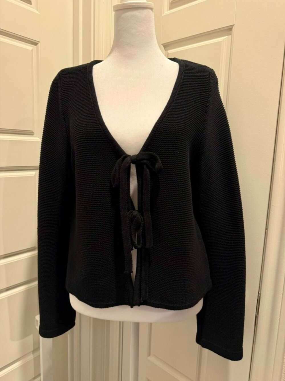 MIOU MUSE Tie Front Black Cardigan, Size Medium W wacogirl64